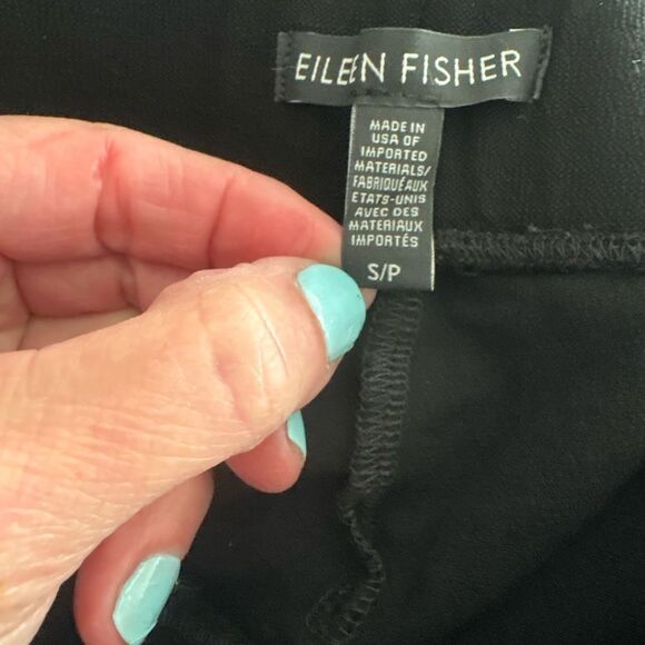 Eileen Fisher NWT Washable Stretch Crepe Pants size small - Picture 5 of 5
